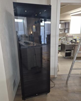 Frigo cantinetta per vini professionale