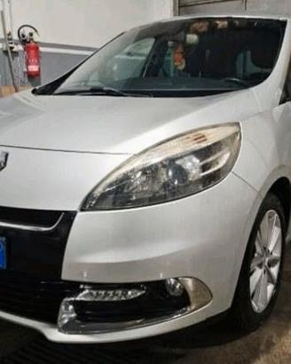 Renault scenic x mod 2011