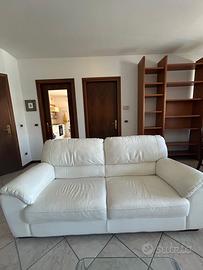 Divano 3 posti in pelle