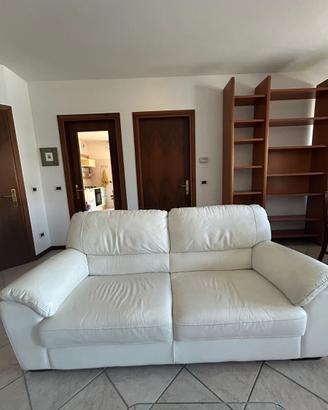 Divano 3 posti in pelle
