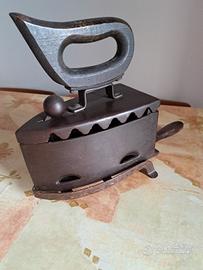 ferro da stiro antico a brace