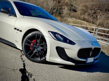 MASERATi GRANTURiSMO MC V8 LIMITED 9/11