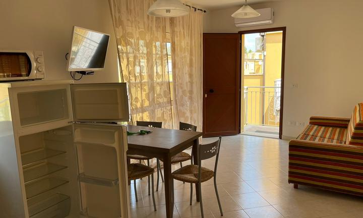 Appartamento al primo piano Pizzo Beach Club