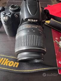 NIKON D5000