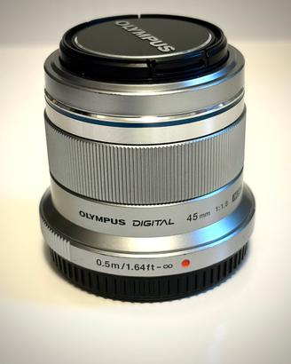 Olympus M.Zuiko Digital 45mm f/1.8