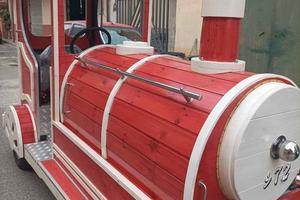 Trenino turistico elettrico