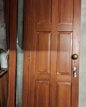 Porta legno d'entrata