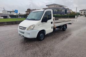 Iveco Daily 2,3 CARROATTREZZI  ( Sosp.Aria )