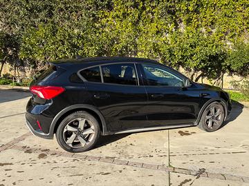 FORD FOCUS ACTIVE 1.5 TDCI  120 CV  5P start&stop