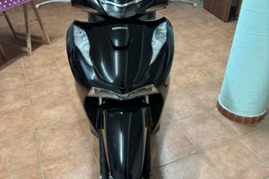 Sh 125 Honda immatricolato Marzo 2024
