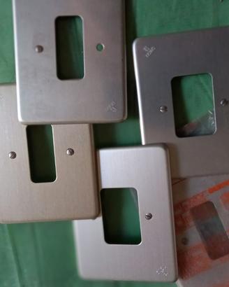 Materiale elettrico B Ticino, e Veto (73 elementi)