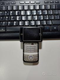 Cellulare LG U900 con TV