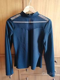 Maglia lupetto scollo a cuore