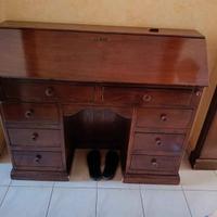 Mobili in legno massello