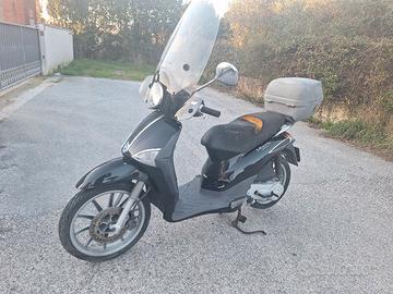 Liberty 50 cc 4 tempi