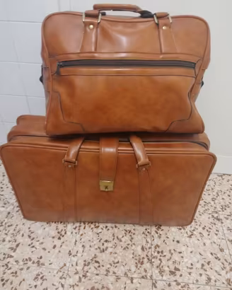 Valigia e borsone in vimpelle anni 90