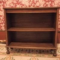 Mobile tv o piccola libreria in legno