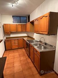 CUCINA COMPLETA IN LEGNO