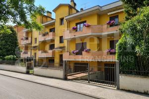 Casa Indipendente Gubbio [SCHSIRMIONE345VRG]