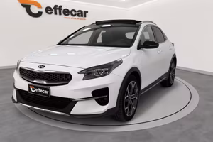 KIA XCeed 1.6 CRDi 136 CV AUTOMATICA