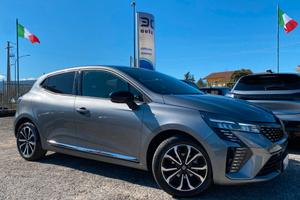 Renault Clio TCe 90 CV 5 porte Techno NAVI ''AZIEN