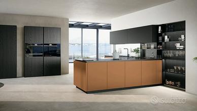 CUCINA CON PENISOLA CON TOP IN CERAMICA +COLONNE