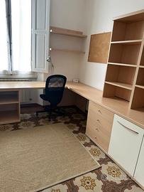 Camera singola arredata e luminosa