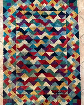Tappeto artwork Pyramid Ottavio Missoni 1980