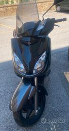 Xmax 125