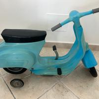 Vespa giocatto anni 70 kinder baby funzionante
