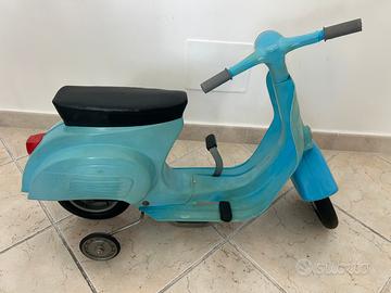 Vespa giocatto anni 70 kinder baby funzionante