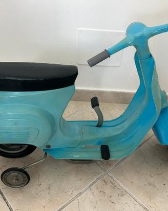 Vespa giocatto anni 70 kinder baby funzionante