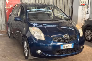 Toyota Yaris 1.3 5 porte Sol