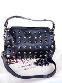 Mini bauletti  in pelle. 