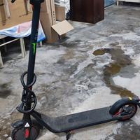 monopattino eletrico