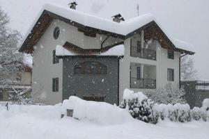 Vacanze sulla neve. Campiglio grande appartamento