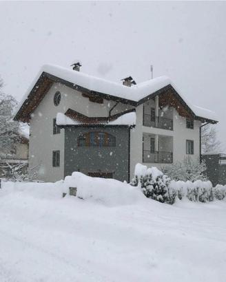 Vacanze sulla neve. Campiglio grande appartamento