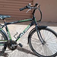 Bicicletta pedalata assistita 28"
