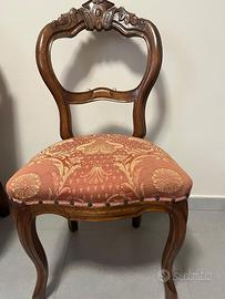 Tre sedie imbottite antiche