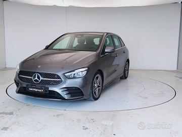 MERCEDES-BENZ Classe B - W247 2023 - B 180 d AMG L