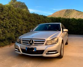 Mercedes benz c200