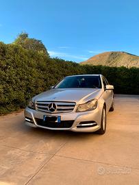 Mercedes benz c200