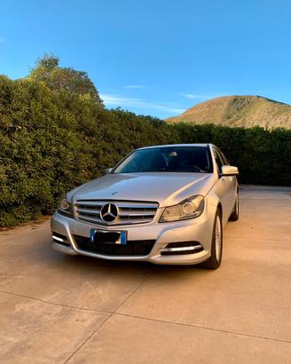 Mercedes benz c200