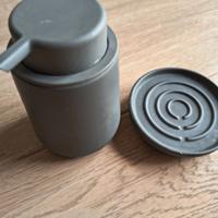 porta sapone liquido in ceramica