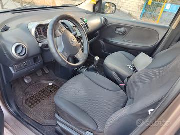 Nissan Note 1.4 benzina anno 2007 euro 4