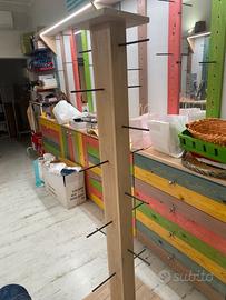 Colonnina arredamento negozio