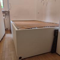 Struttura letto una piazza e 1/2 con cassettoni