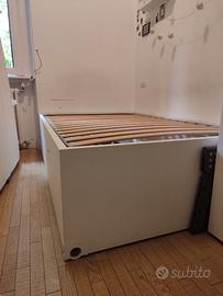 Struttura letto una piazza e 1/2 con cassettoni