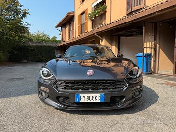 Fiat 124 spider