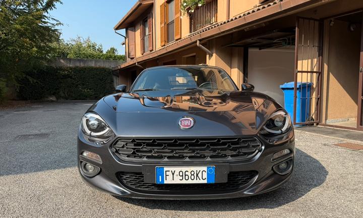 Fiat 124 spider